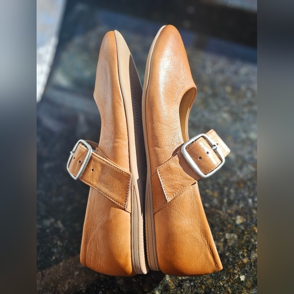 Miz Mooz Kaity Mary Jane Flats in Brandy EU39/US8.5-9 - Picture 4 of 13